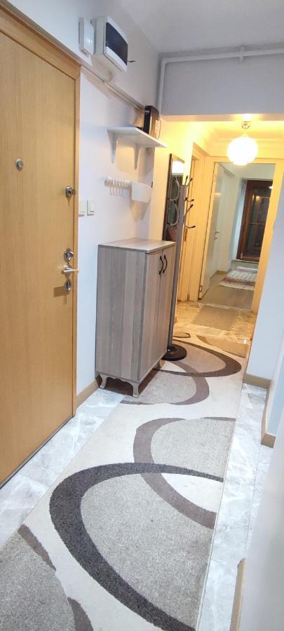 Cozy With Garden, 2 Bedroom And Very Close To Bosphorus * Istanbul