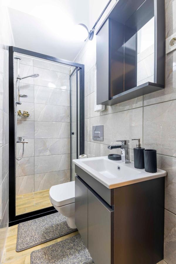 Apartment Bakrac 26 *