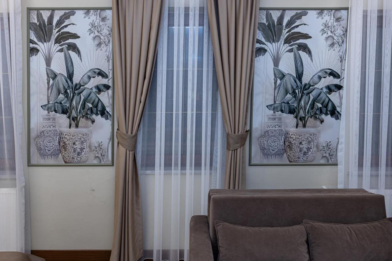 Bed & Breakfast Linnga & *