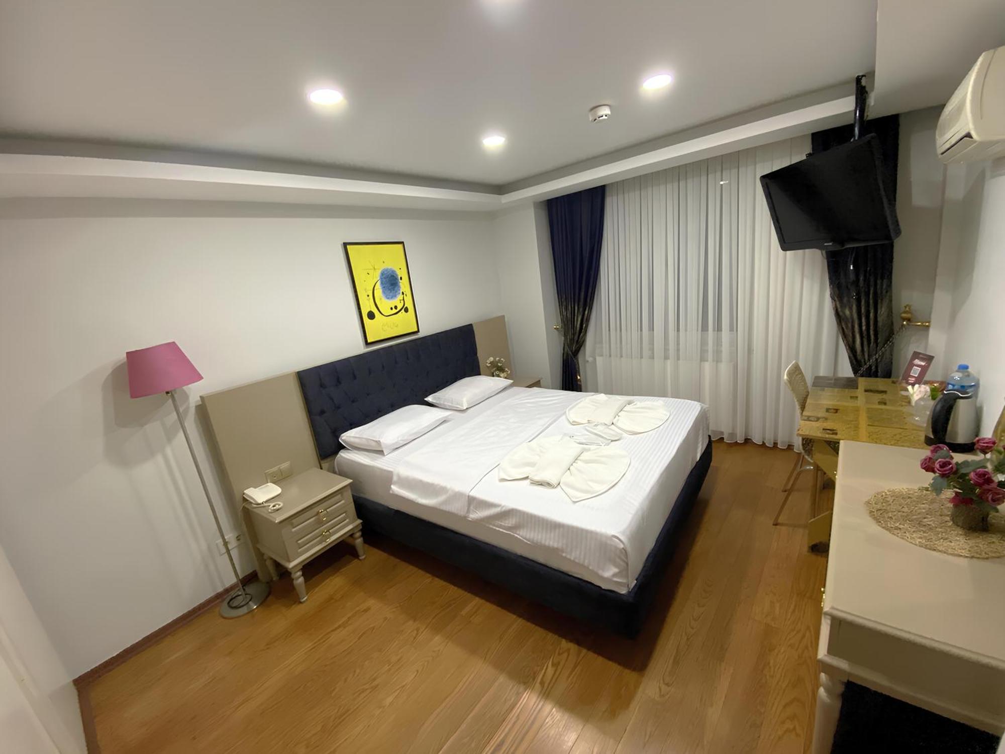 Hotel Next2 3*