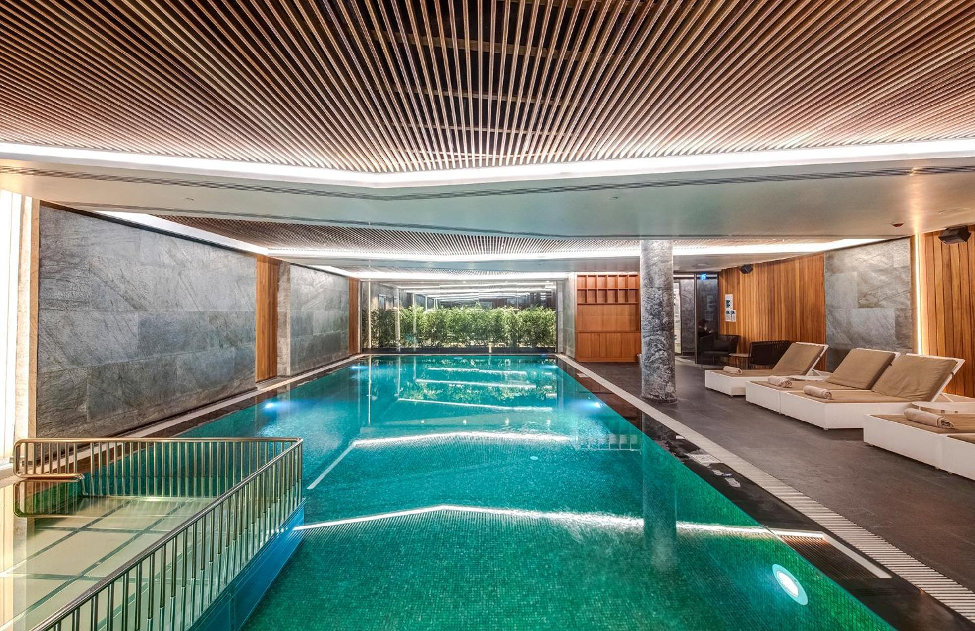 Doubletree By Hilton - Piyalepasa 5*