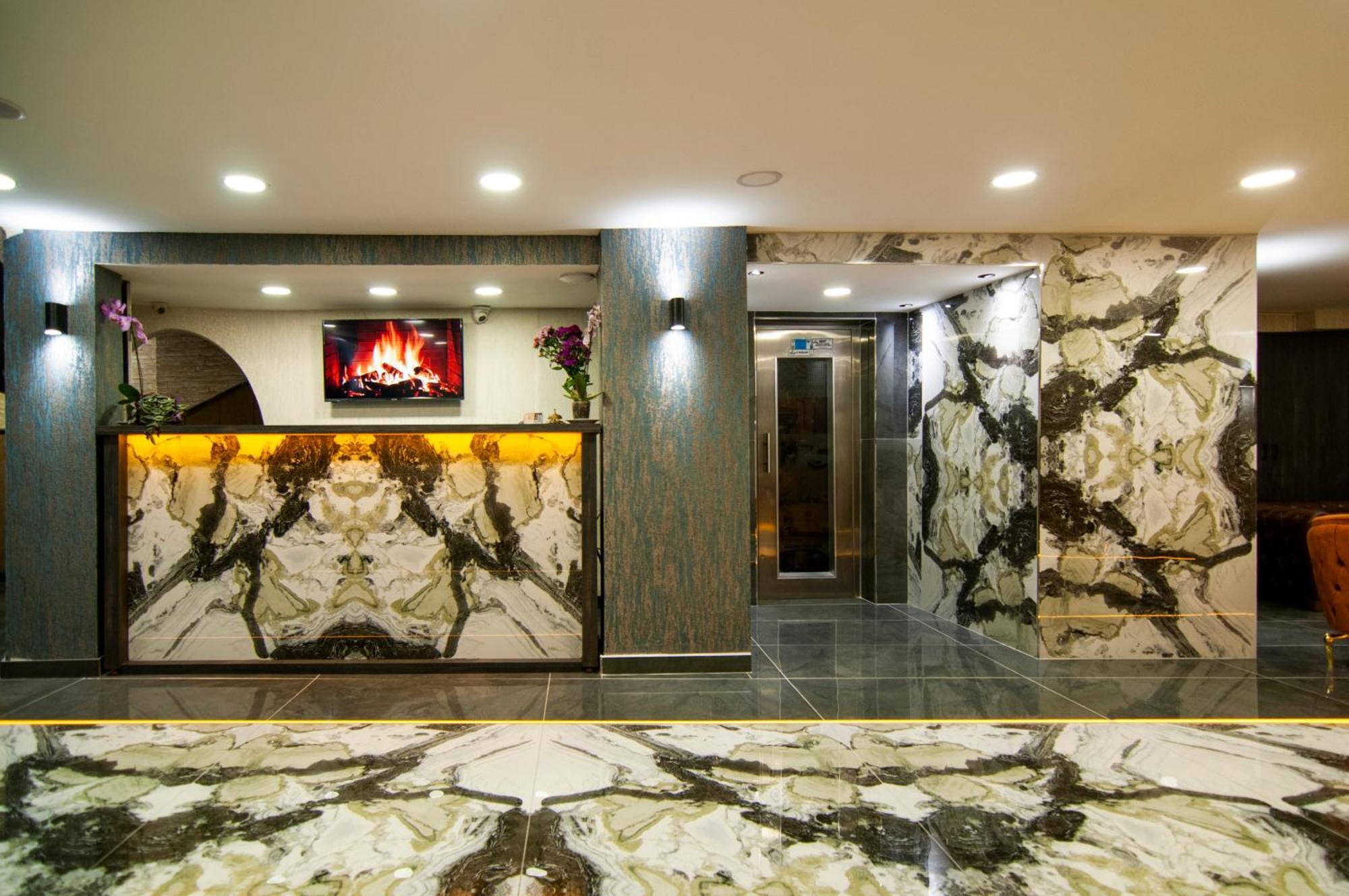 Hotel Vali 3*