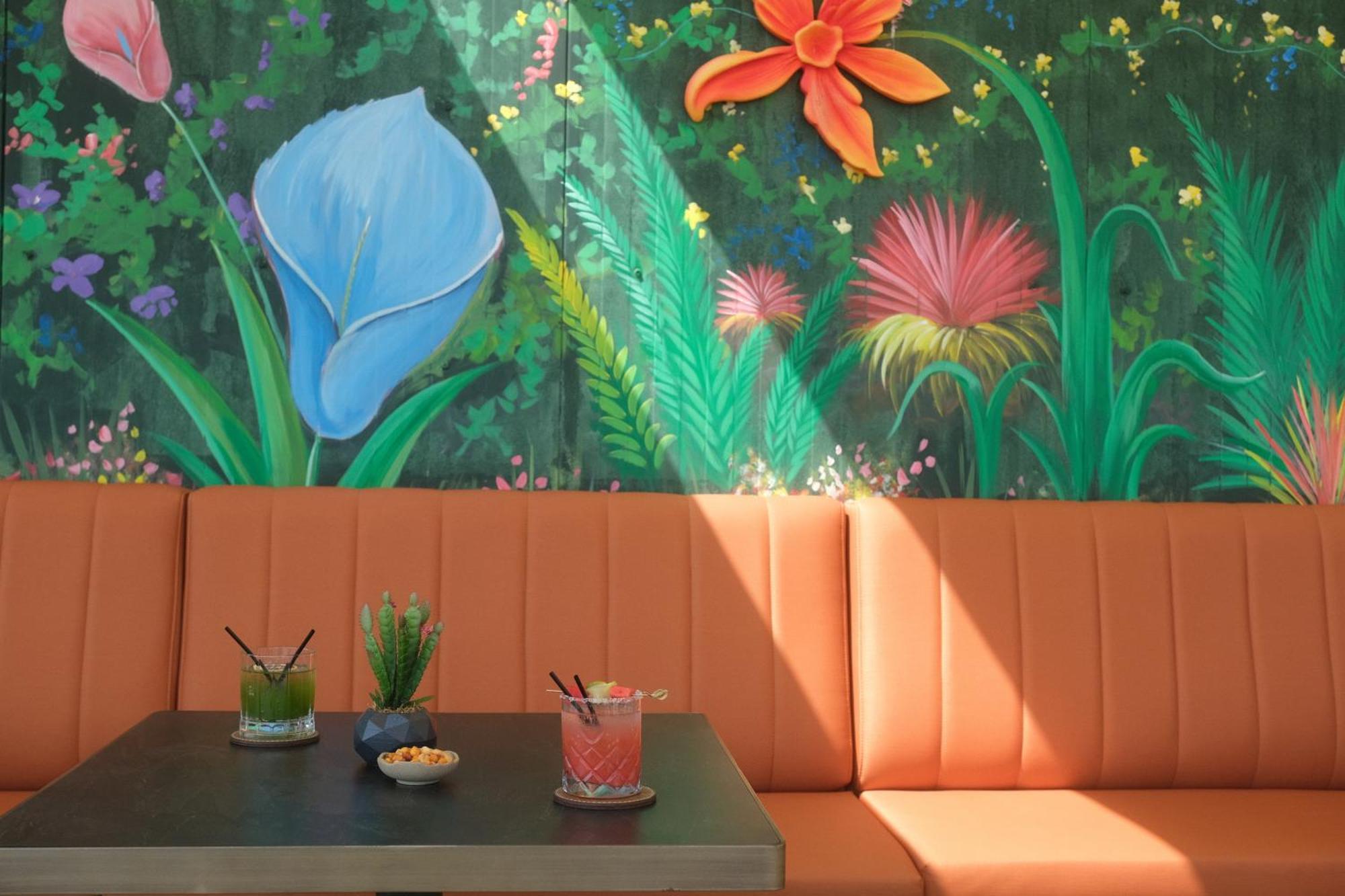 Aprilis - Special Category Hotel Istambul