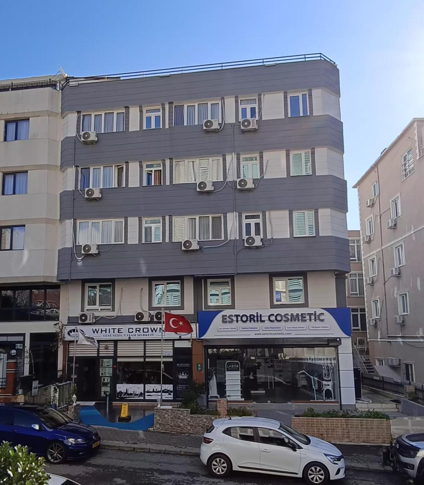 White Crown Ve Yasam Merkezi Aparthotel