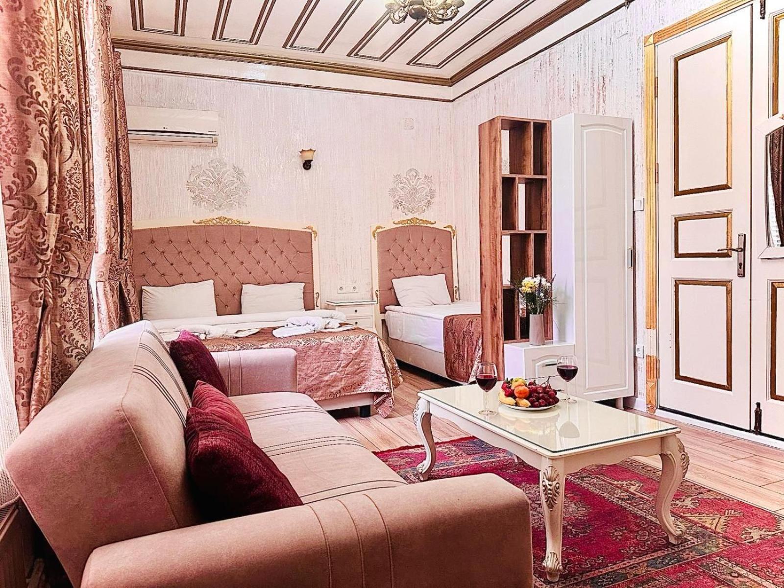 Alhambra Aparthotel