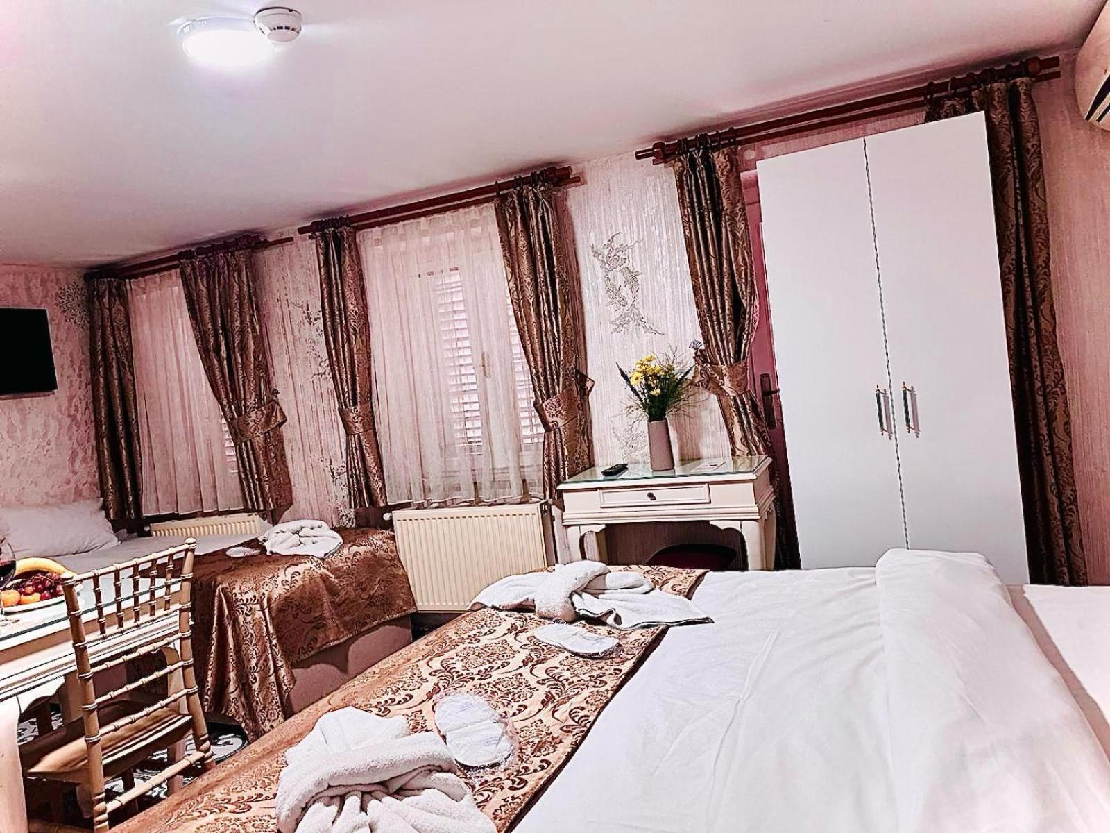 Aparthotel Alhambra