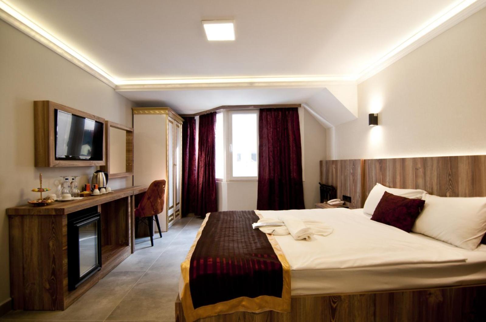 Hotel Vali