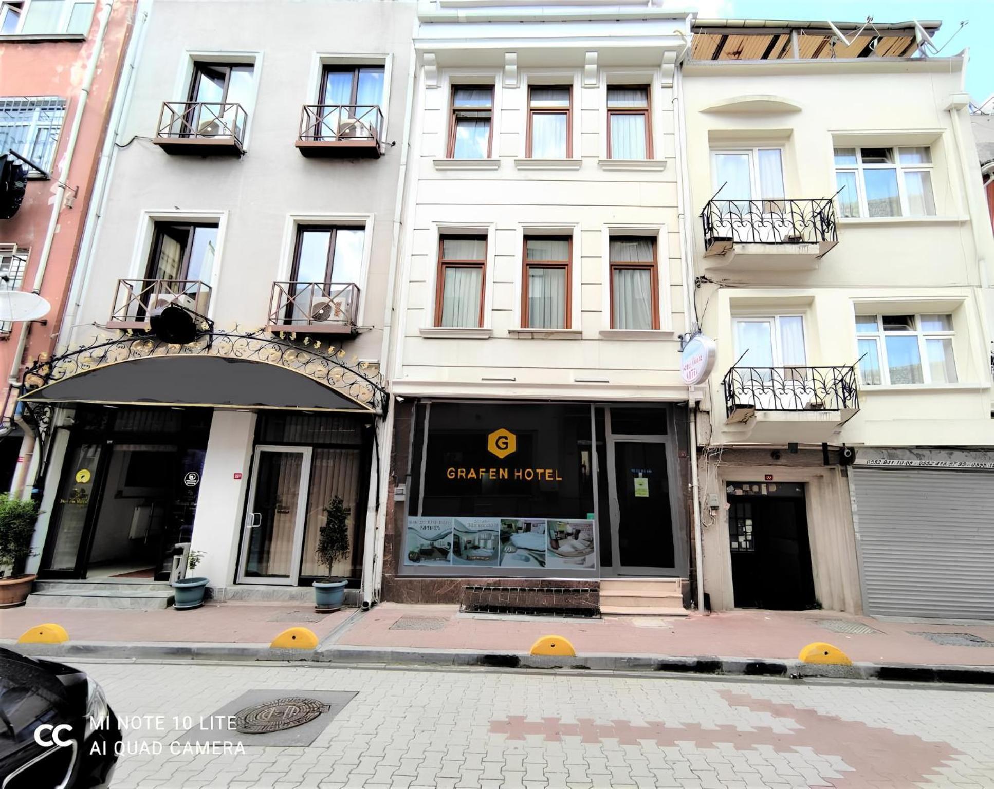Aparthotel Grafen House 2*