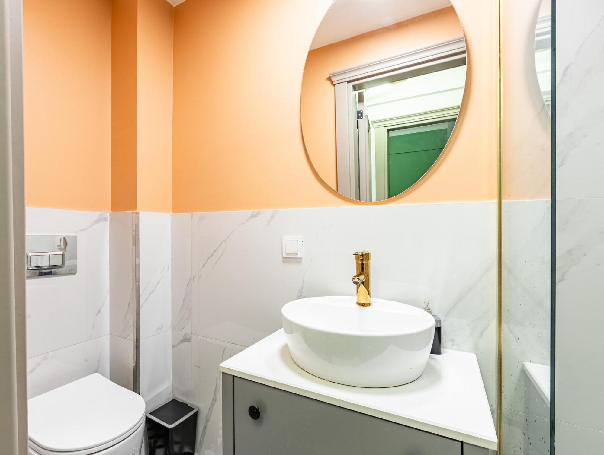 Kiztasi Apartments-orange And Blue