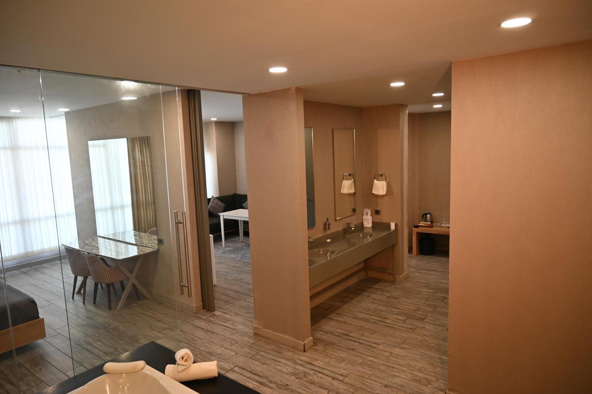 Agora Aparthotel Istanbul
