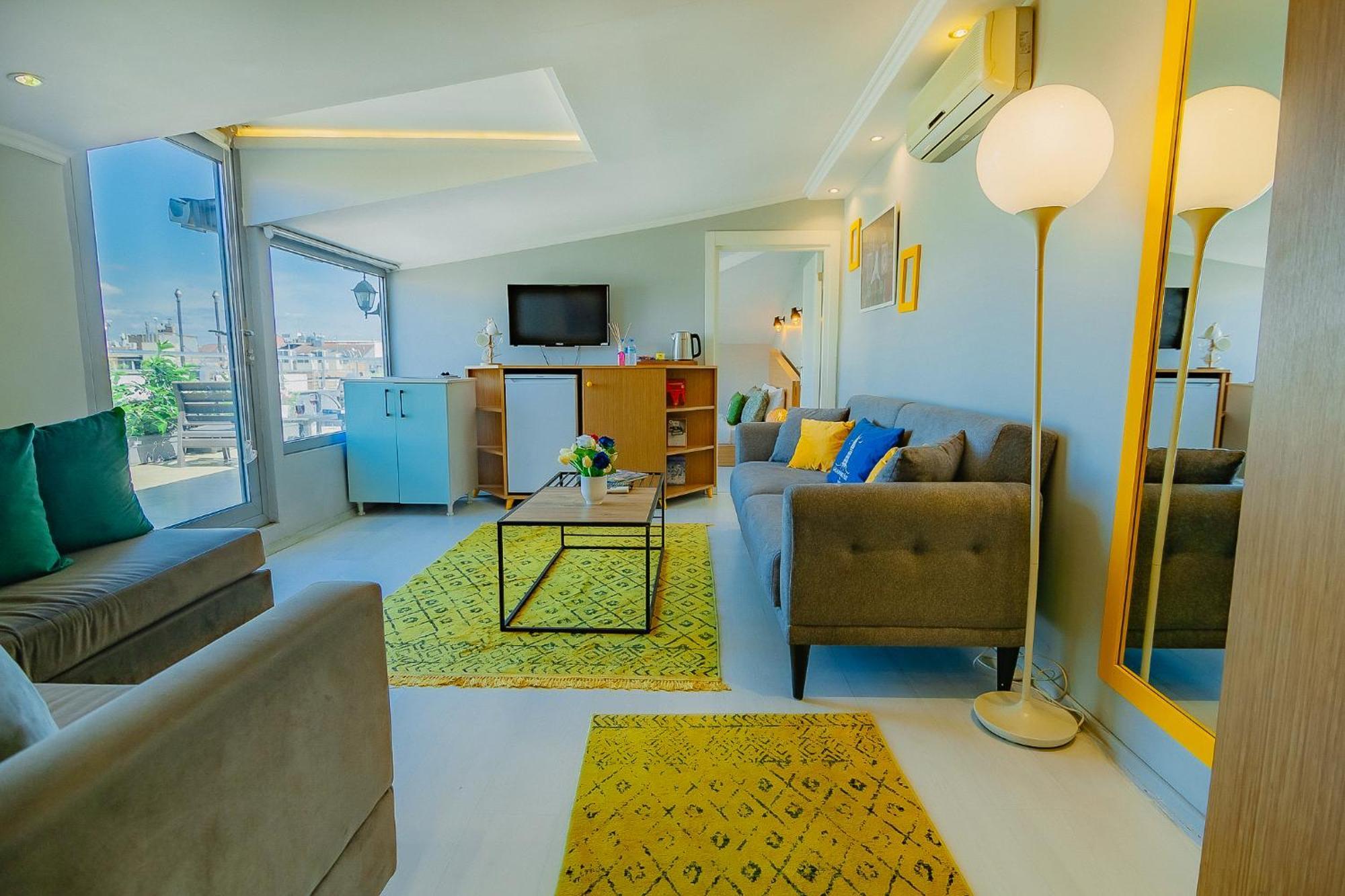 Galataport Flat Company 2*
