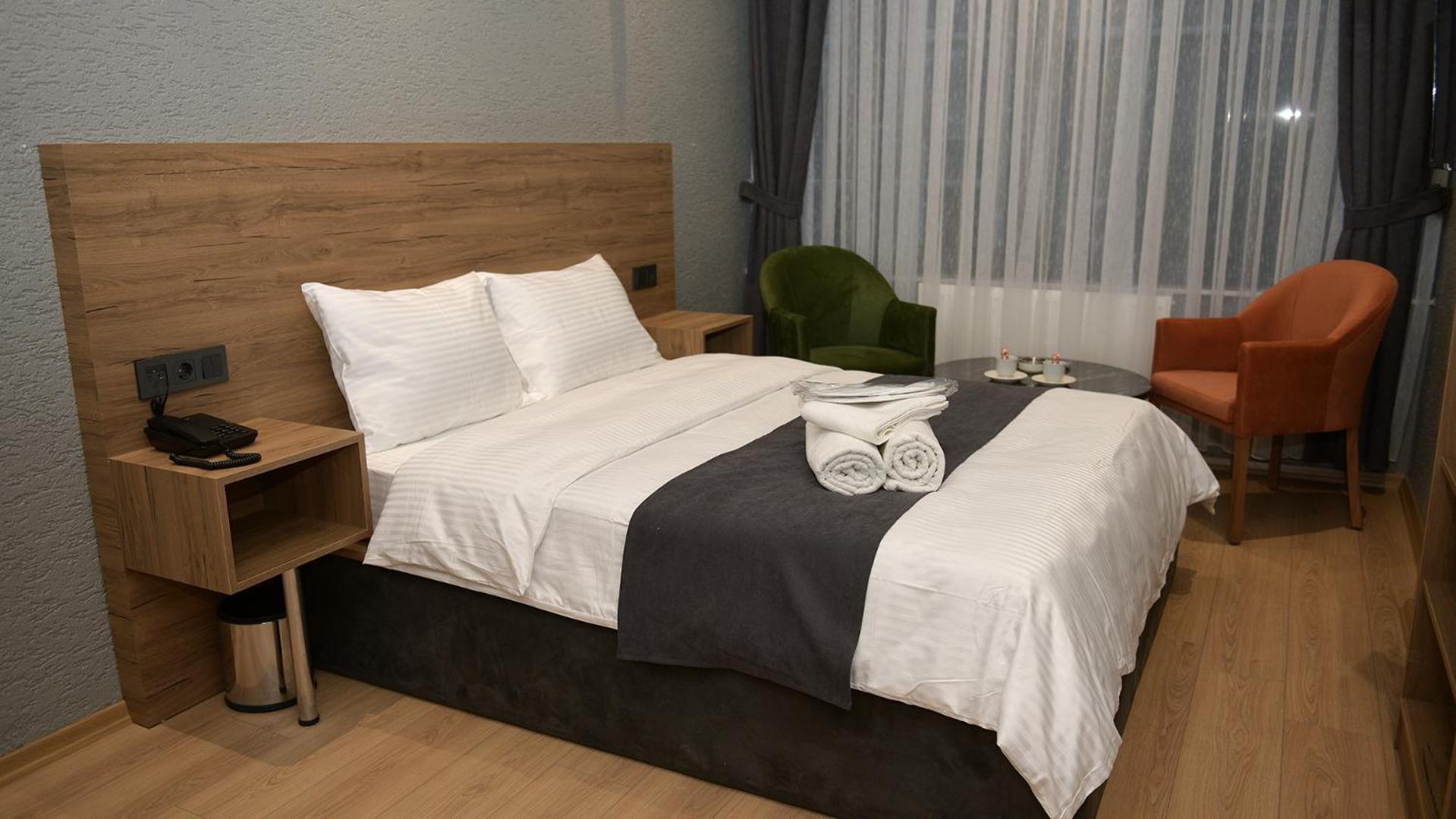 Hotel Daymonth *