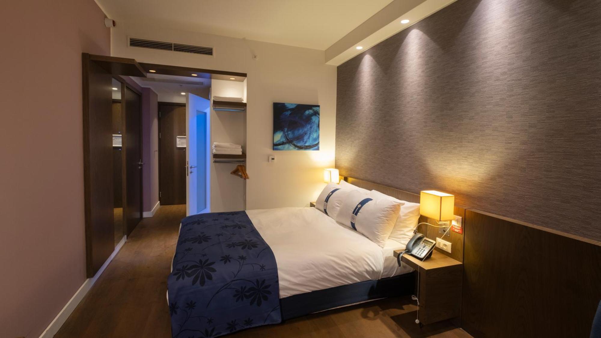 Hotel Fez 4*