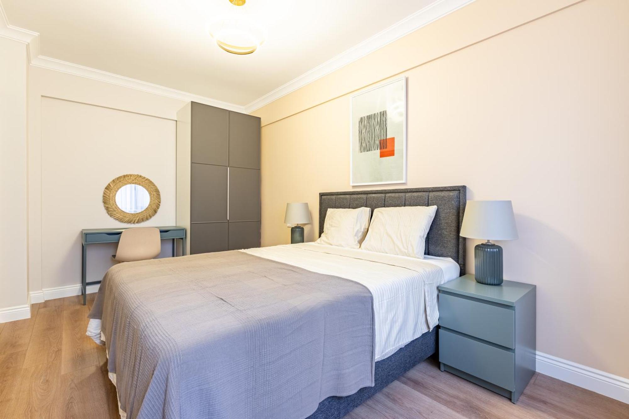 Kiztasi Apartments-orange And Blue