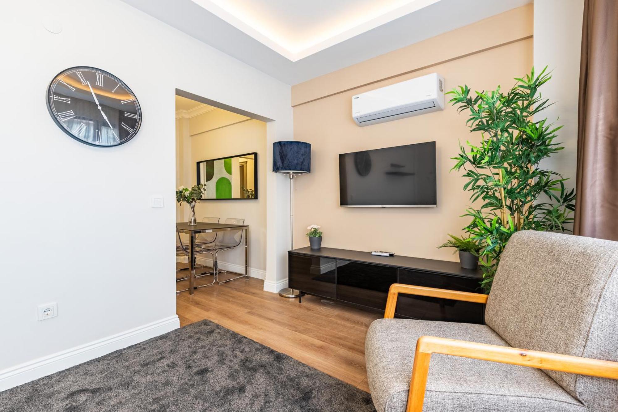 Kiztasi Apartments-orange And Blue * Istanbul