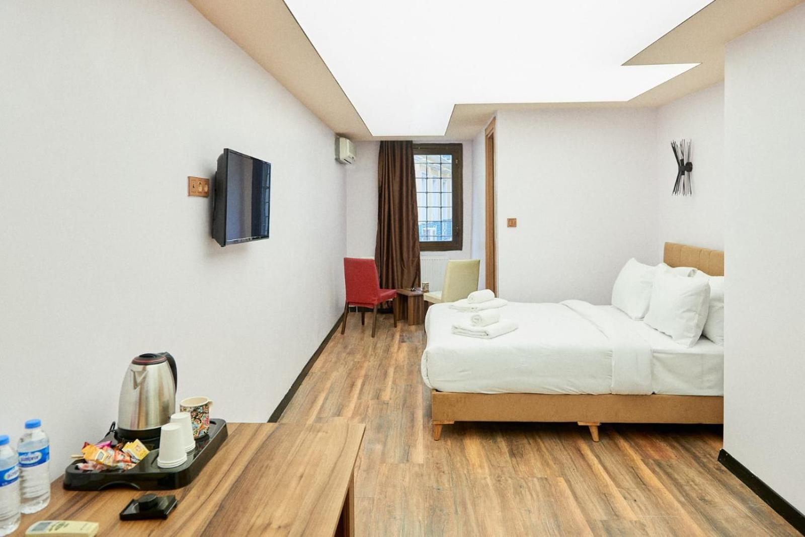 White Rabbit Apart Apartment *