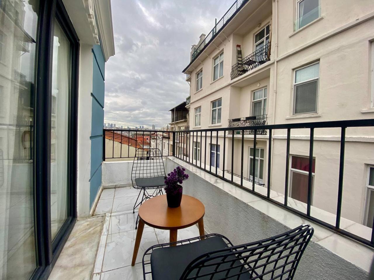 Apartment Nostalgia Time Istanbul