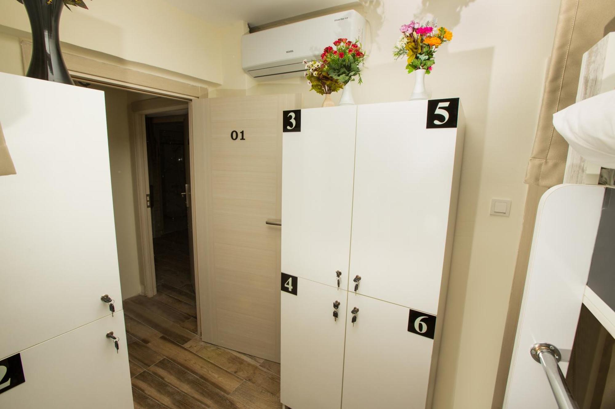 Albergue Old City Hostel