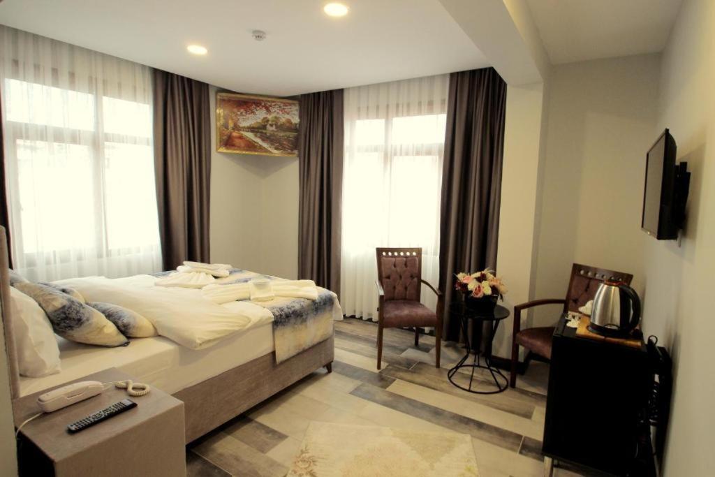 Gueler Palas 3*