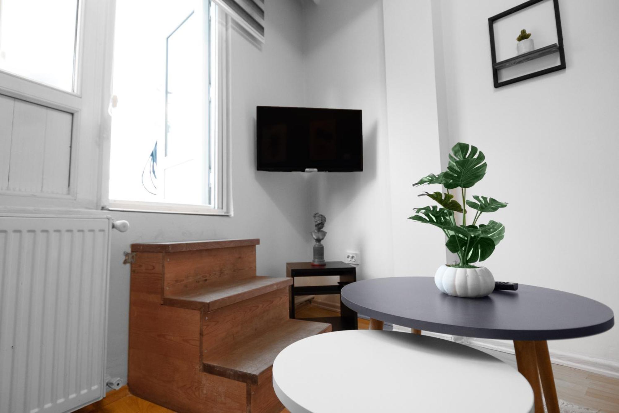 Apartment Luxury Flat W/exceptional Terrace & Bosphrous View *