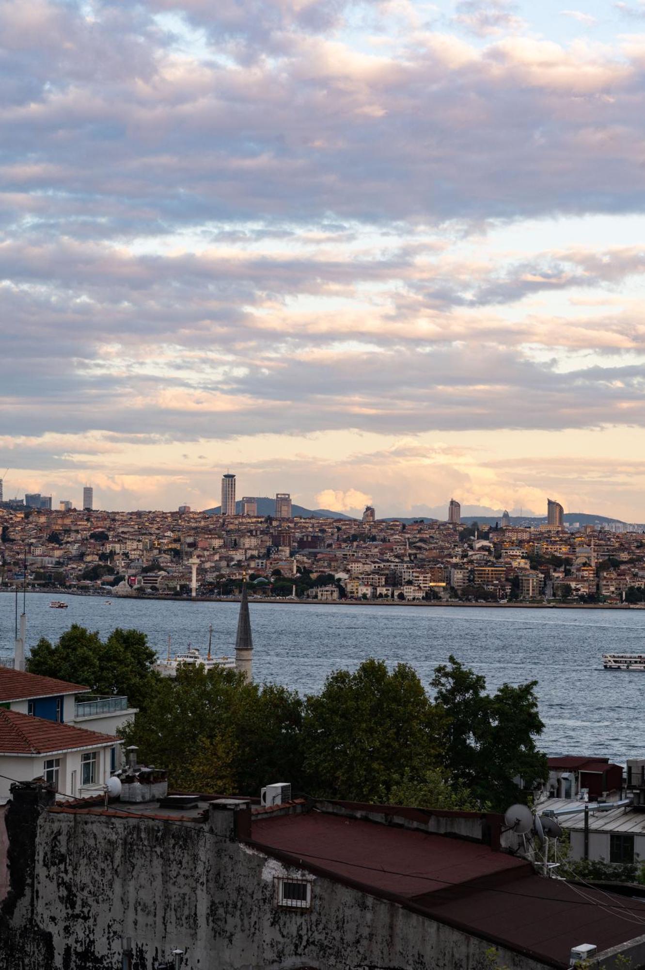 Luxury Flat W/exceptional Terrace & Bosphrous View Apartment Istanbul