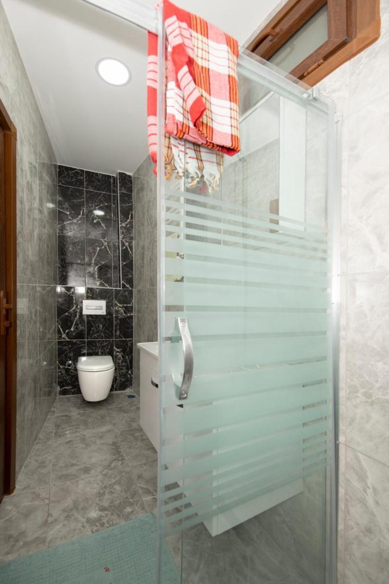 Historical Levantine Flat @heart Of Taksim