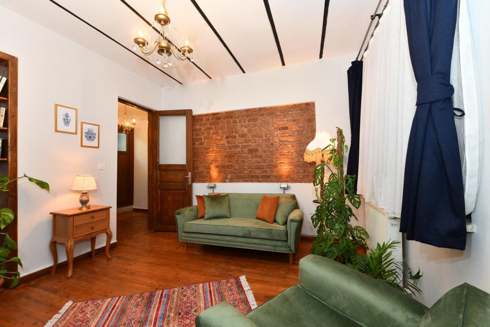 Apartment Historical Levantine Flat @heart Of Taksim *