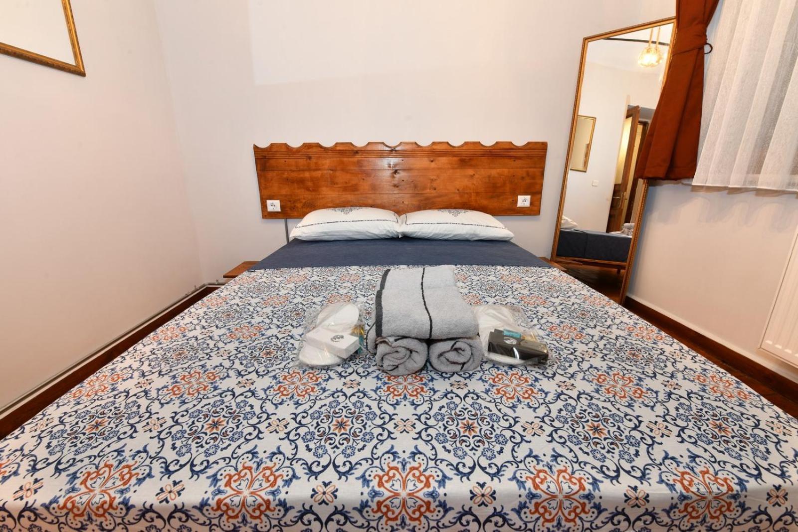 Historical Levantine Flat @heart Of Taksim Apartment *