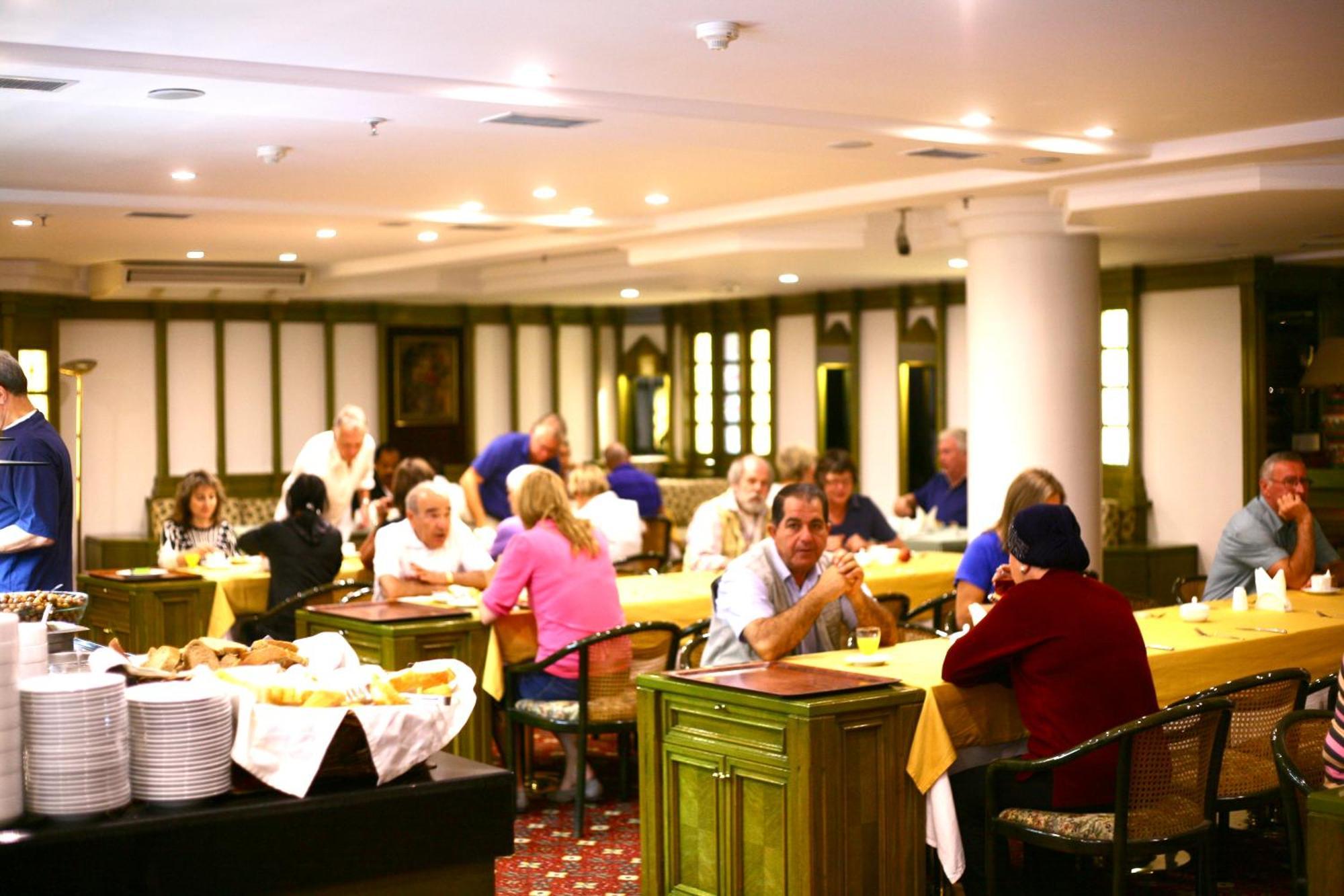 Hotel Royal