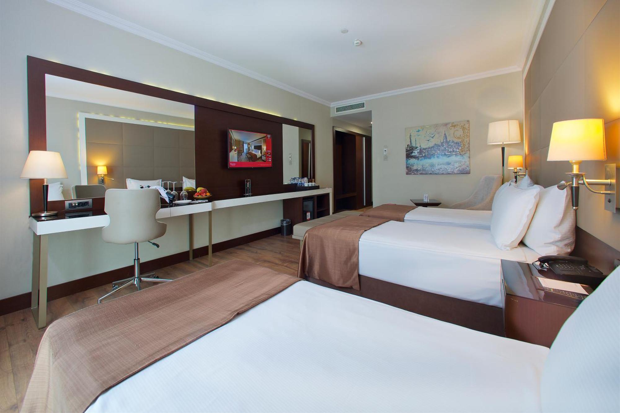 Ramada Hotel&suites By Wyndham Merter İstanbul