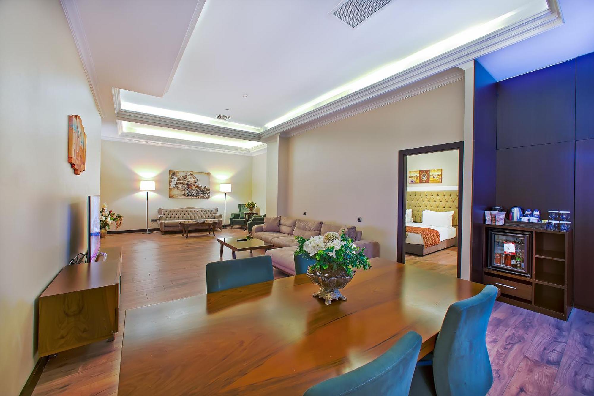 Otel Ramada Hotel&suites By Wyndham Merter