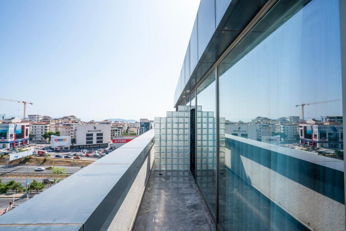 216 Ruby Otel