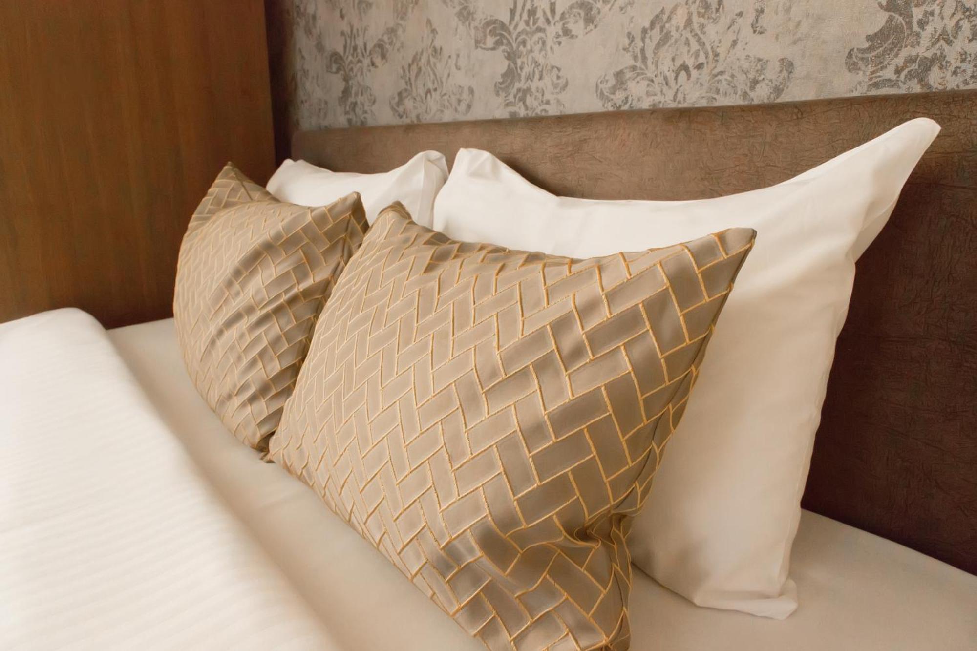 Hotel Honey