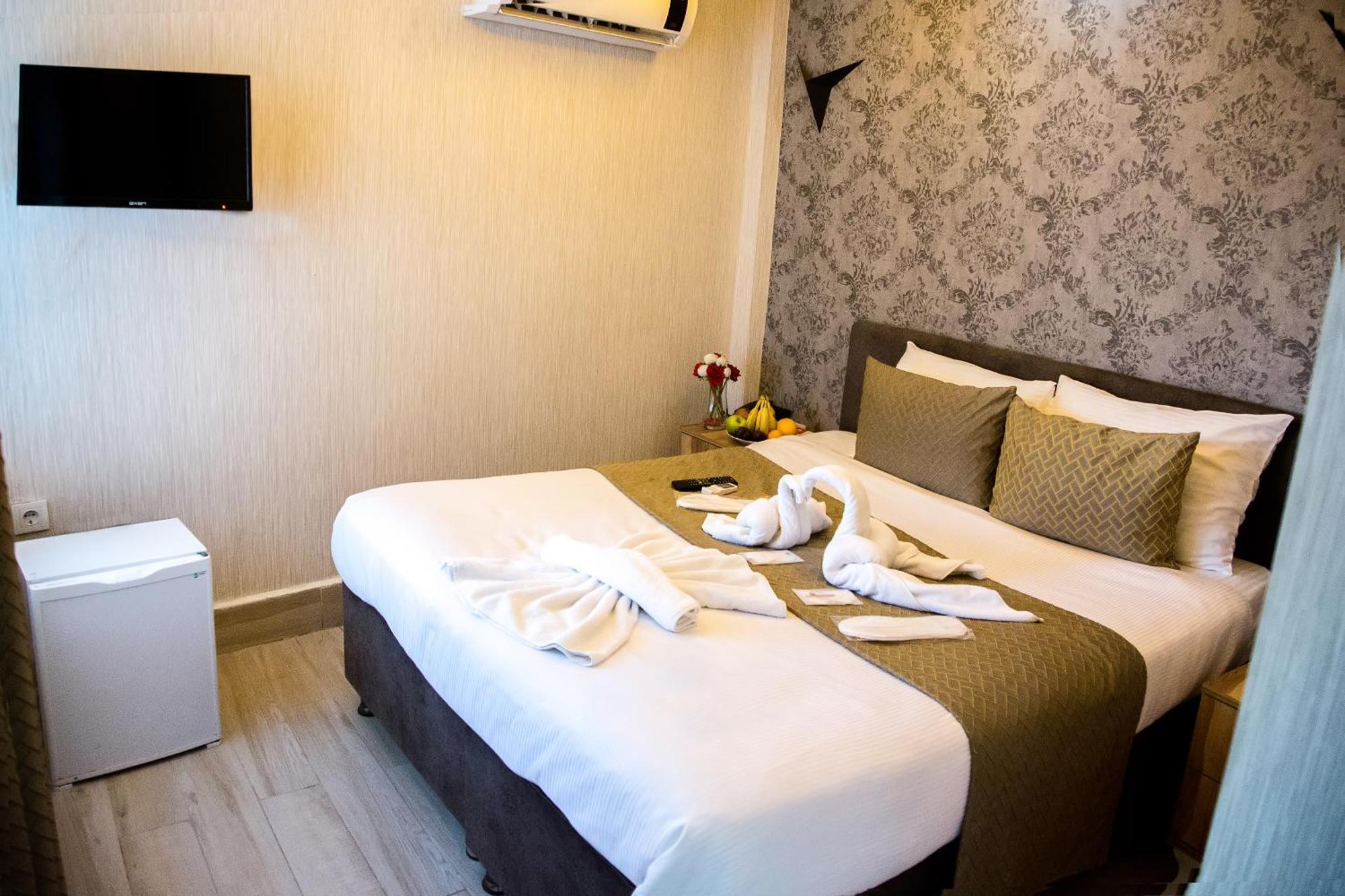 Honey Hotel