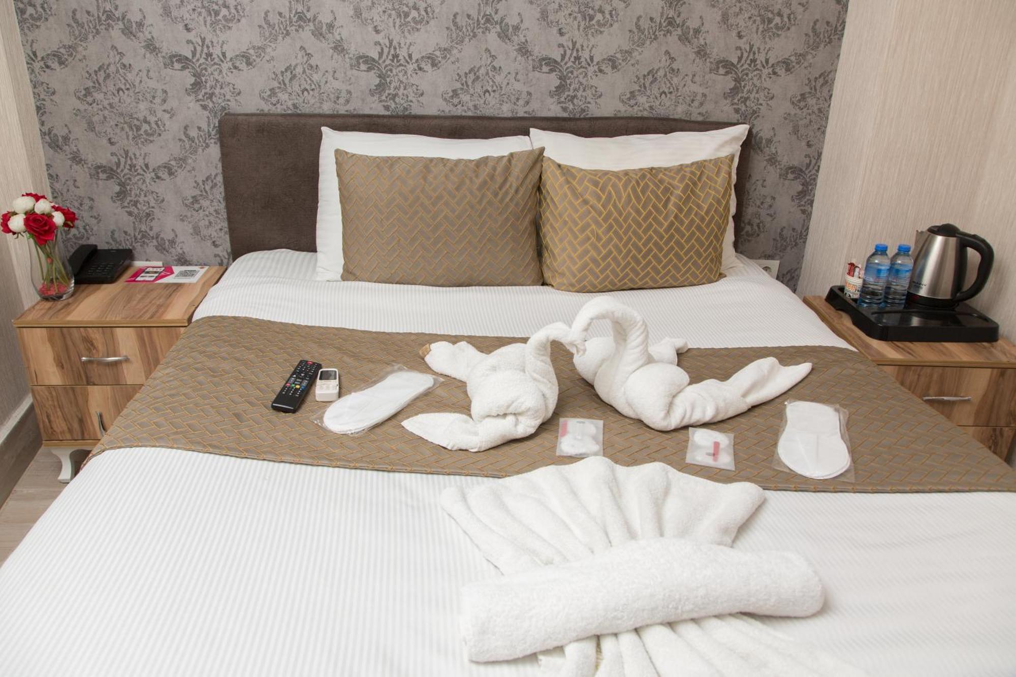 Honey Hotel 2*