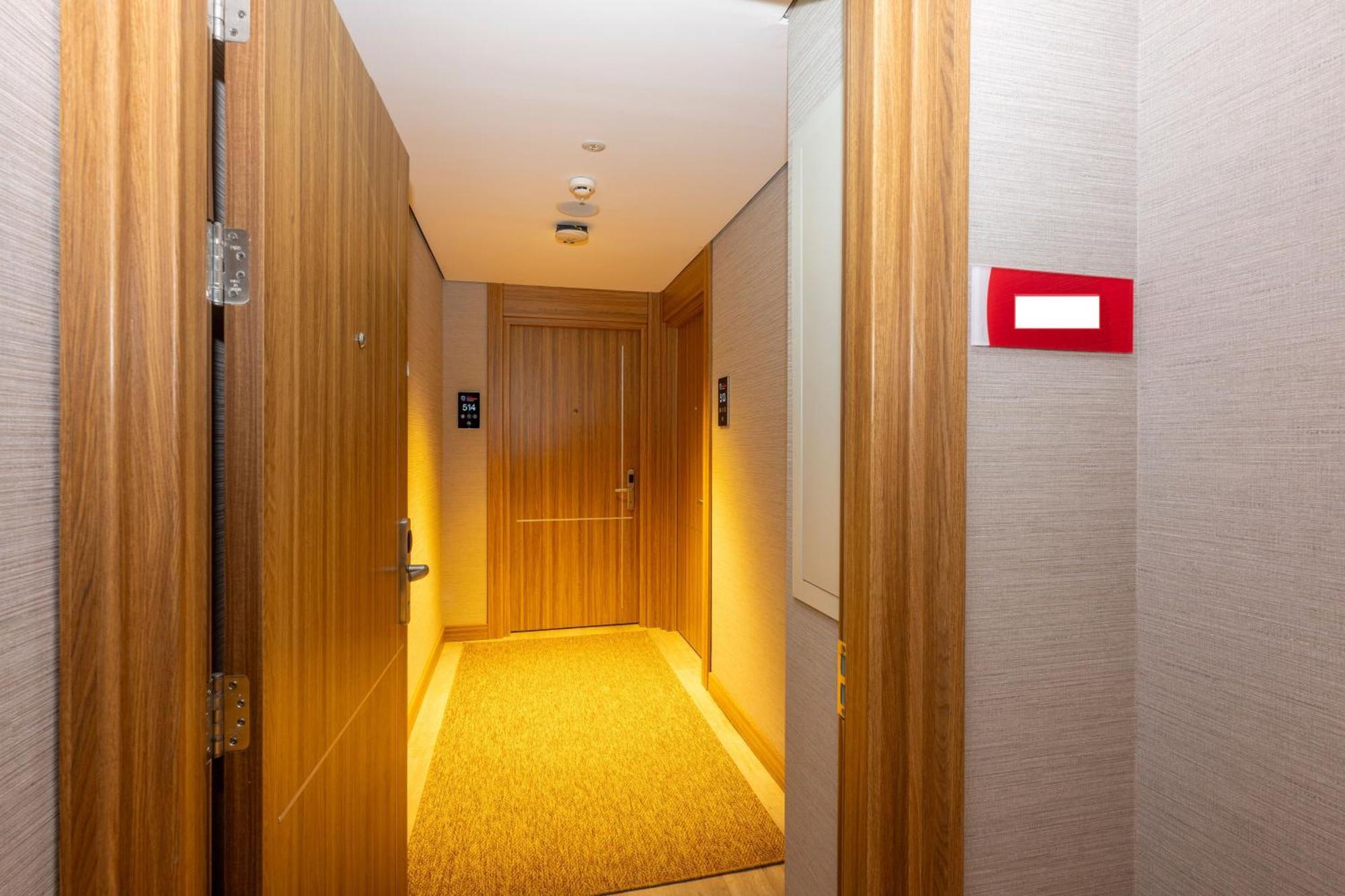 Hotel Ramada Encore By Wyndham Sisli 4*