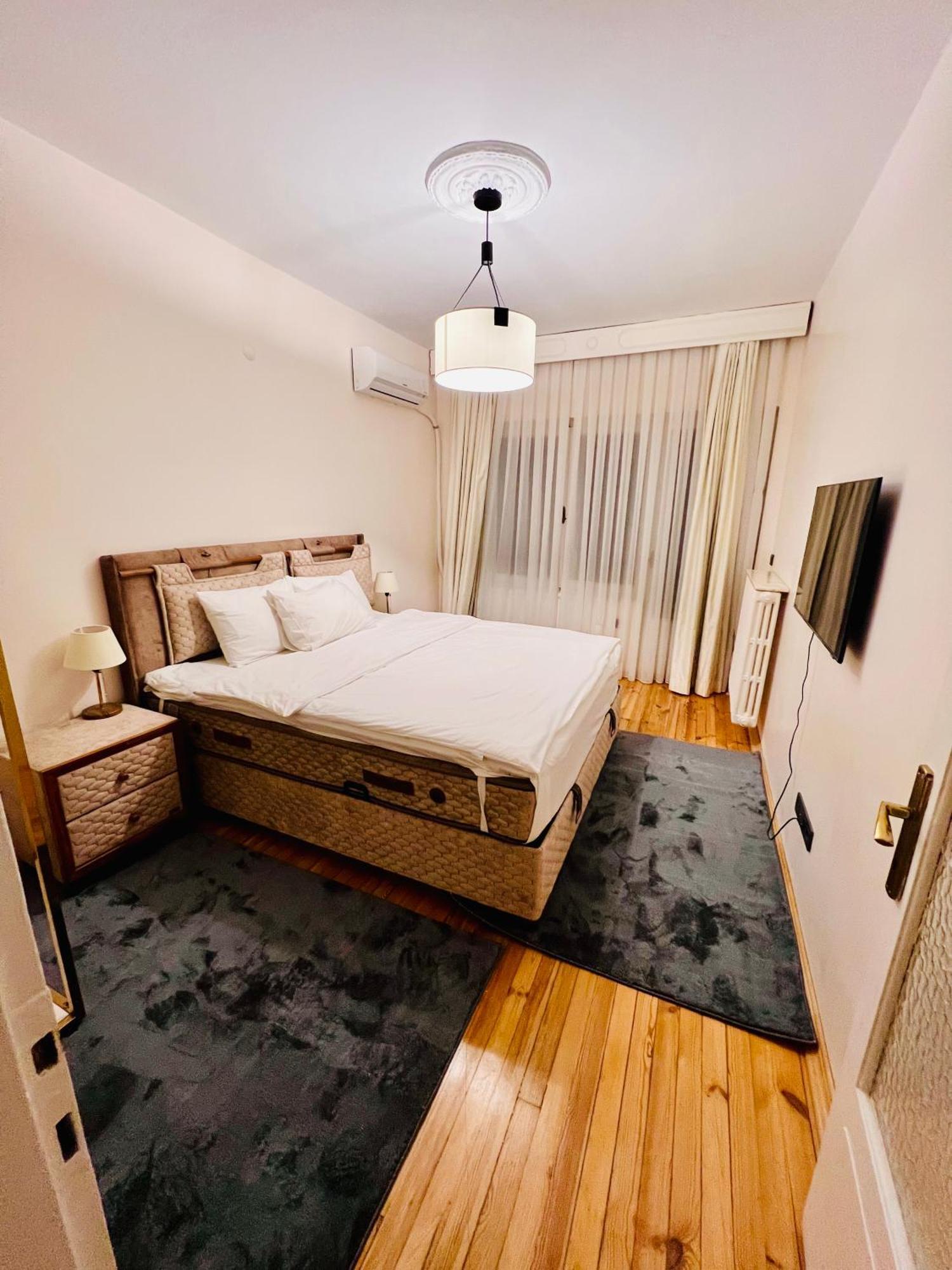 Of Cihangir Cozy Location,2 Bedrooms And An Elevator Apartment