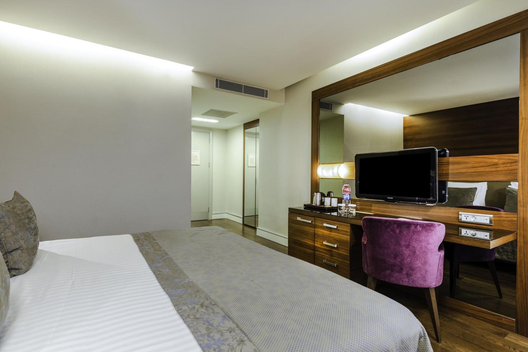 Hotel Levni & - Special Category 5*