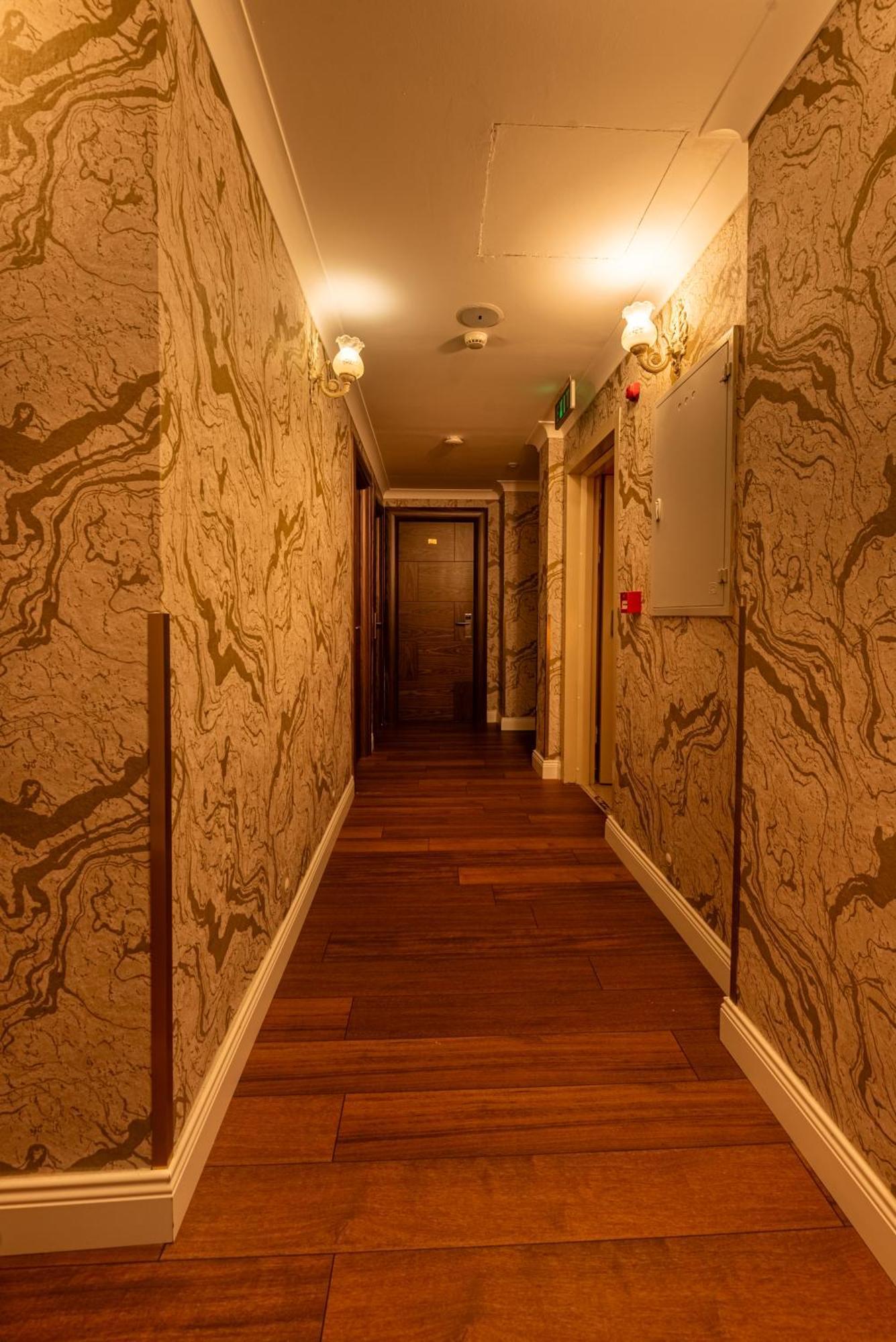 Hotel Golden Dream 3*