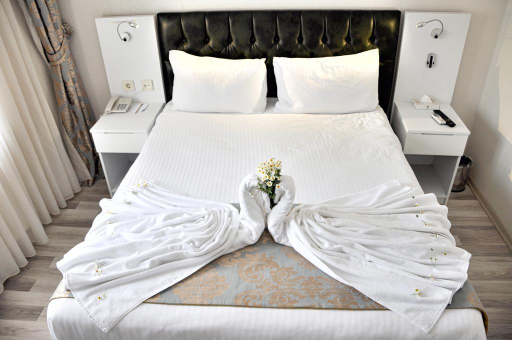 Hotel Monarch Istanbul