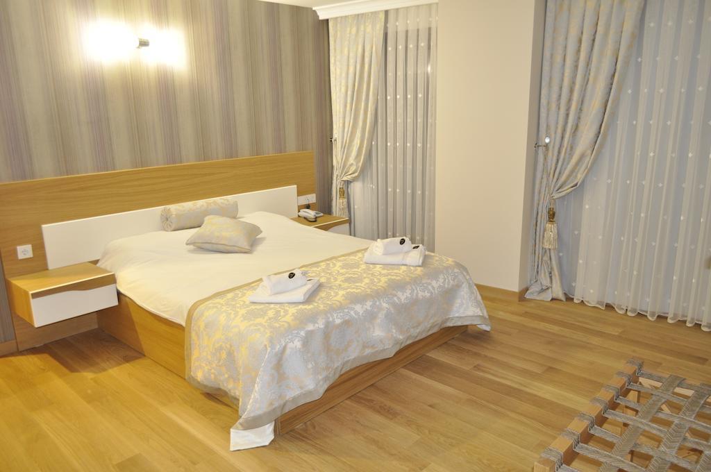 Shah Hotel 3*