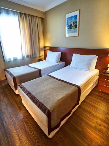 Hotel Feronya Istanbul