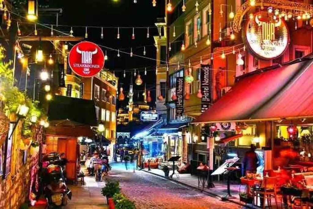 Of Near To So Many Historic Place Daire *
