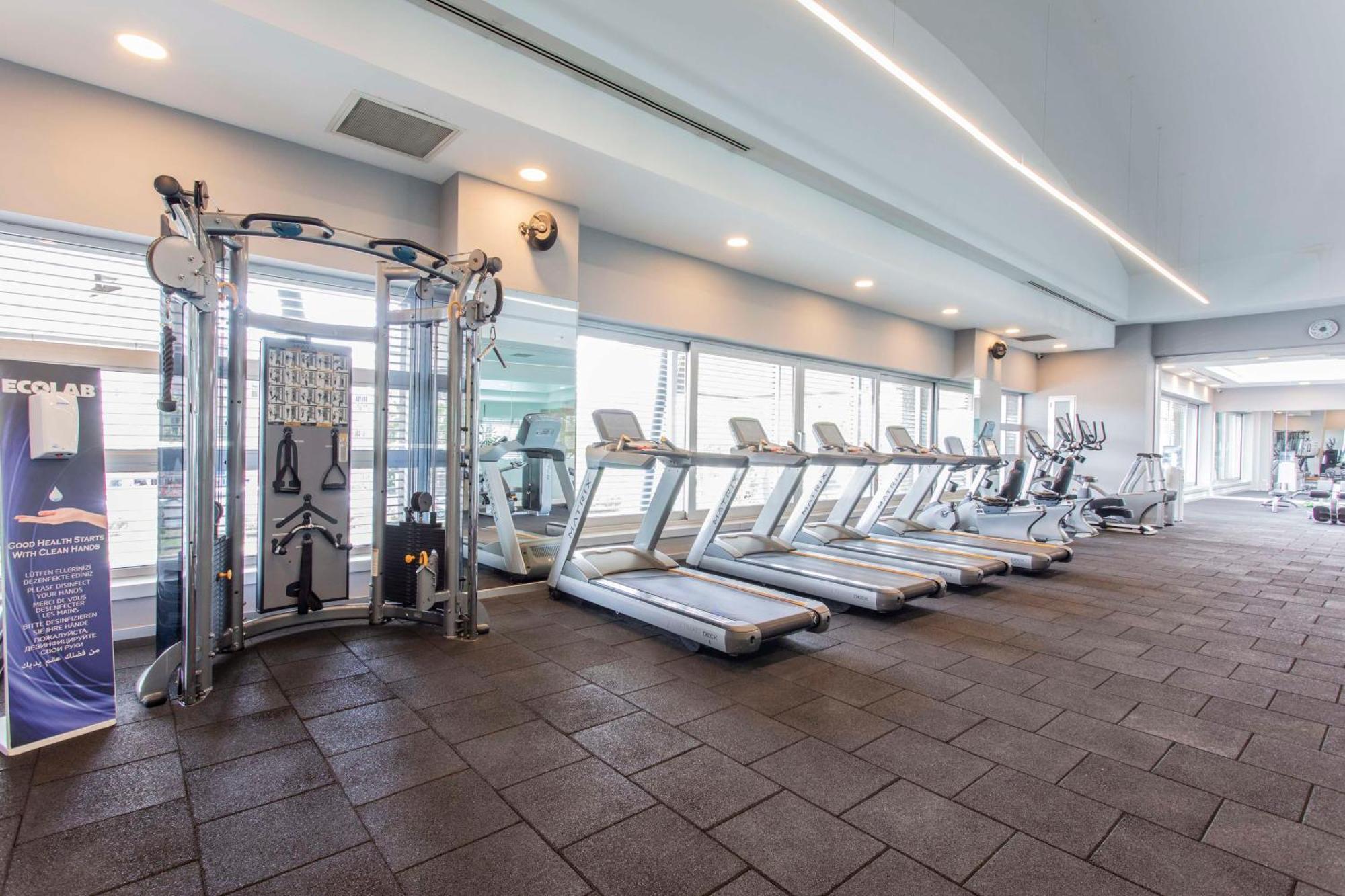 Radisson Residences Avrupa Tem Hotel 4*