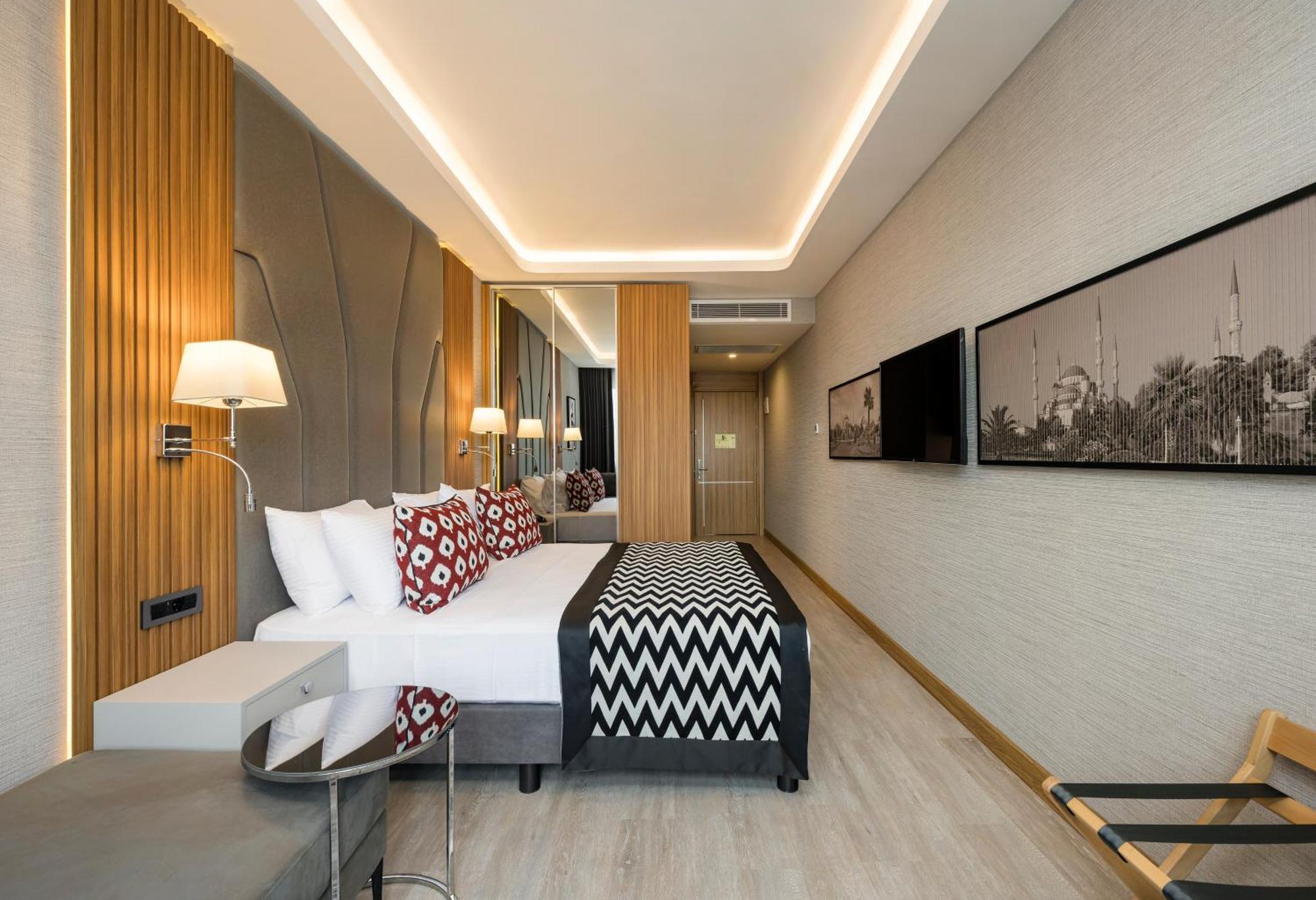 Ramada Encore By Wyndham Sisli 4* Istanbul