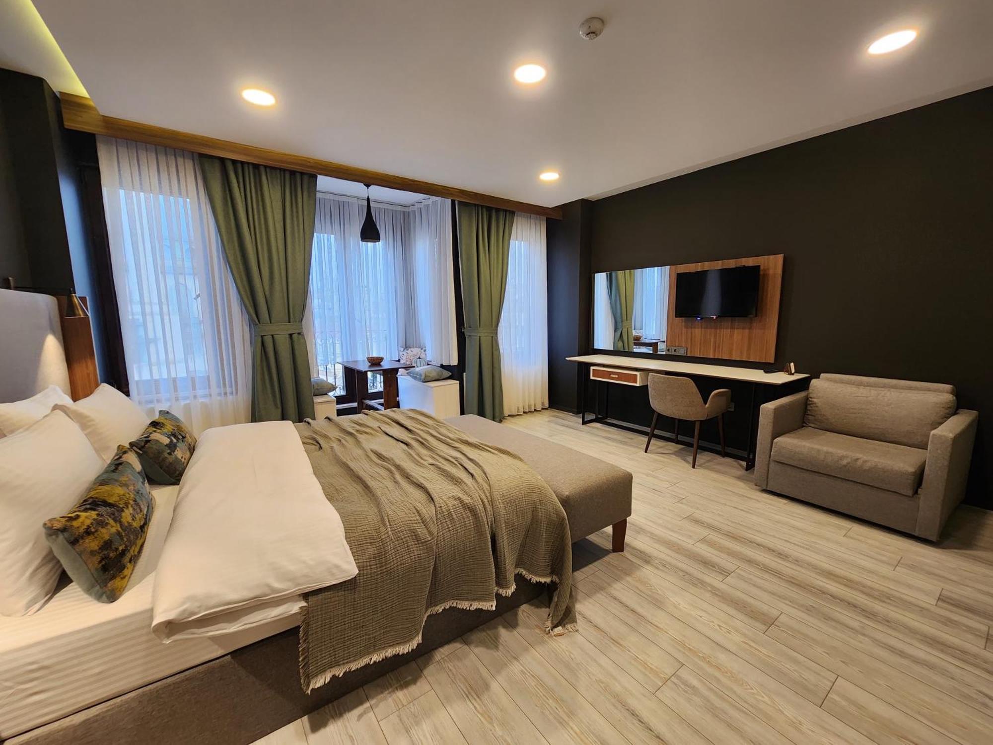 Taksim Landhouse Hotel Istanbul