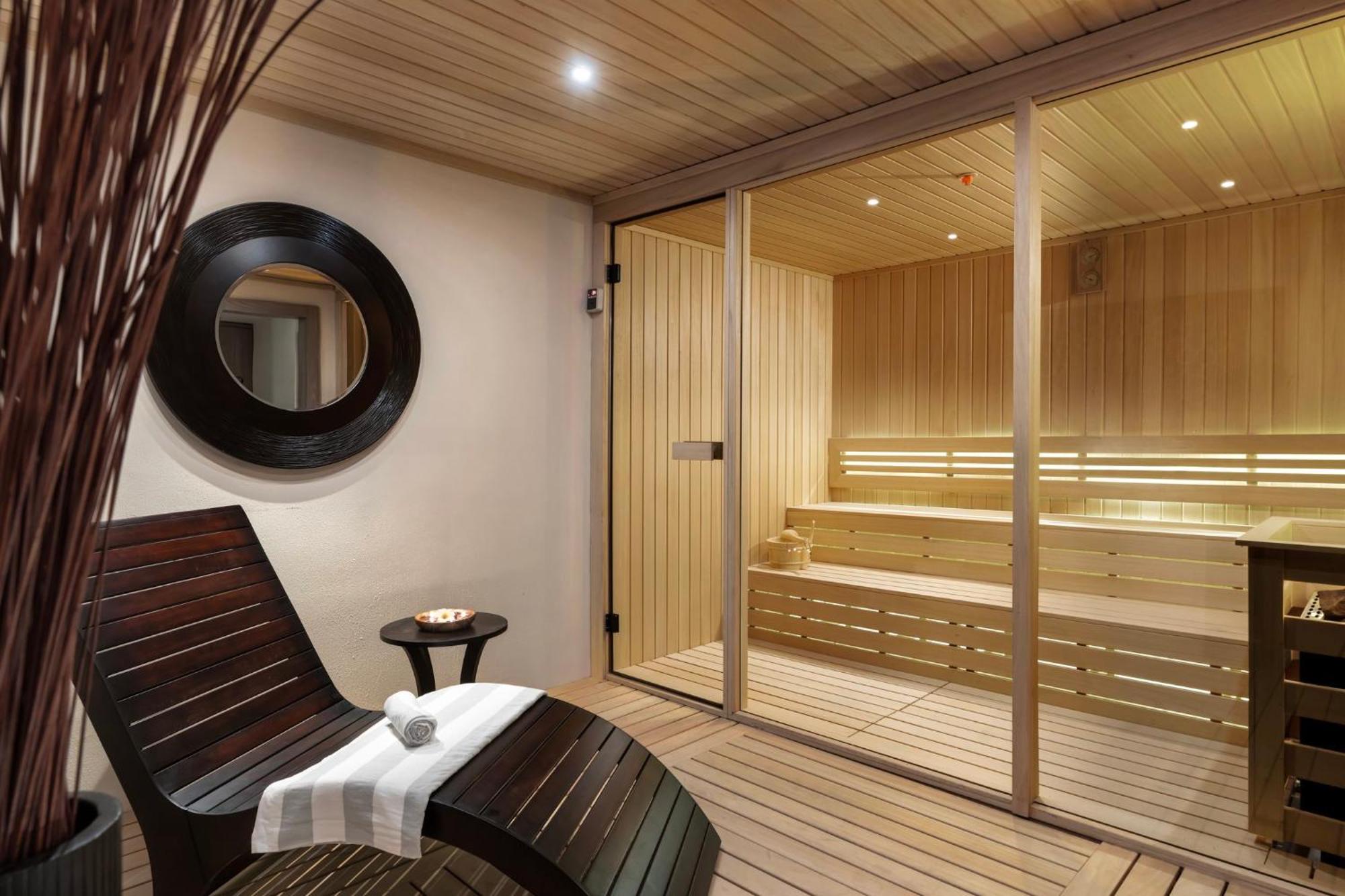 Crowne Plaza - Ortakoy Bosphorus By Ihg Otel 5*