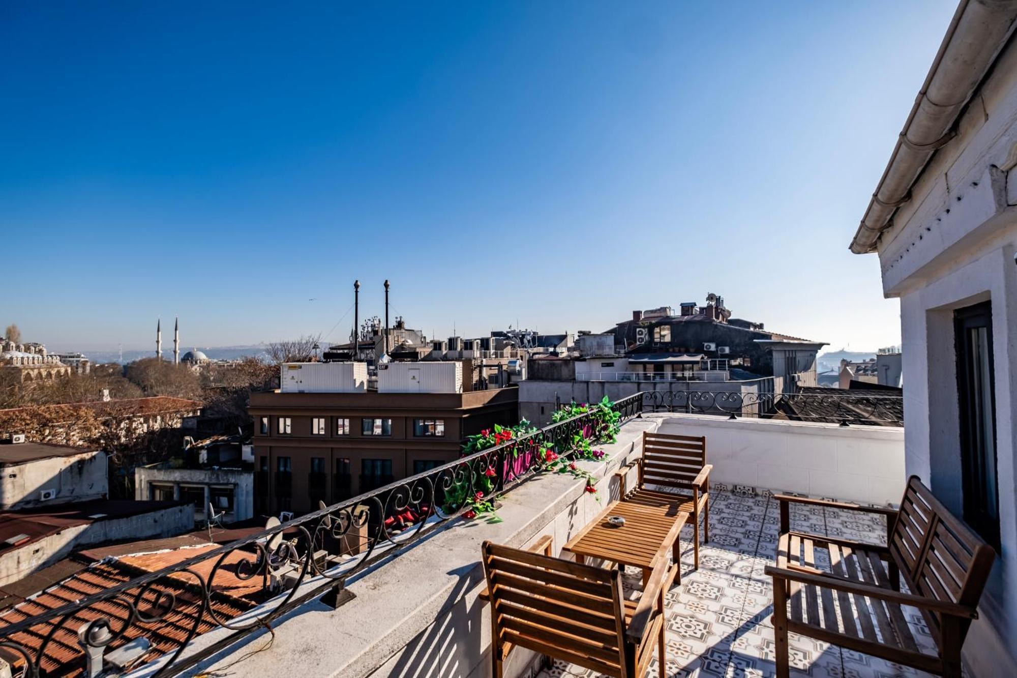 Selvese Collection Hotel Galata 1875 Hotel 2*