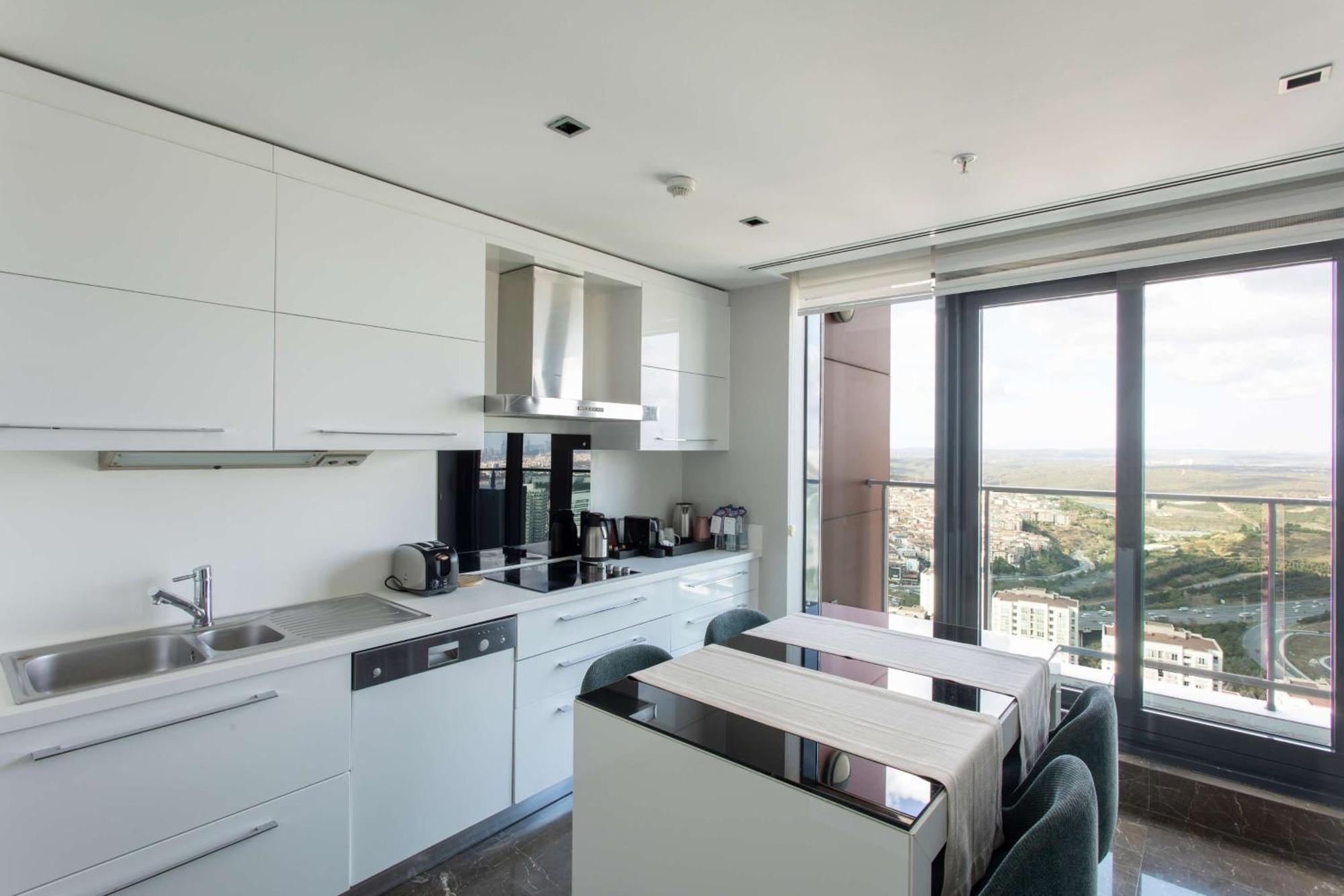 Otel Radisson Residences Avrupa Tem İstanbul