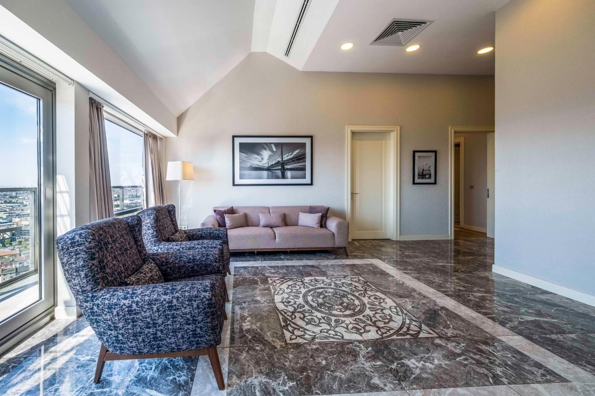 Radisson Residences Avrupa Tem Otel 4*
